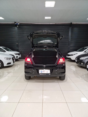 Chevrolet Onix 1.0 Seleção 5p