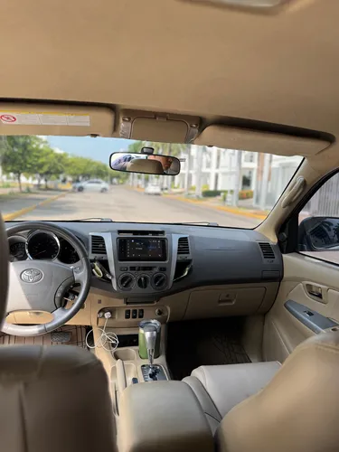 Toyota Fortuner 2.7l 4x2