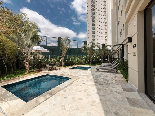 Apartamento Alto Padrão À Venda Na Vila Mariana - 267 M², 4 Suítes, Varanda, Lavabo, 5 Vagas E Depósito - 179