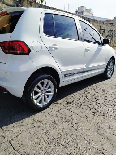 Volkswagen Fox 2019 1.6 Connect Total Flex 5p