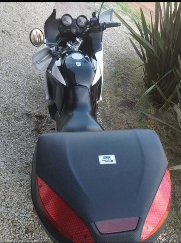Imagen 6 de 15 de Varadero Honda Varadero Nuevita Permuto