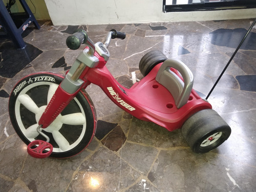 Imagen 3 de 7 de Triciclo Infantil Radio Flayer