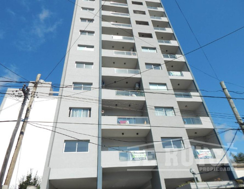 Departamento En Venta En Berazategui Este