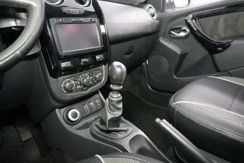 Renault Duster Oroch 2.0 Intens 4X4