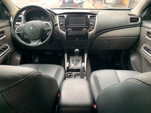 Imagem 7 de 14 de Mitsubishi L200 Triton Sport Hpe 2.4 Branco 2018
