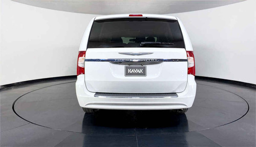 Imagen 6 de 15 de 110781 - Chrysler Town & Country 2016 Con Garantía