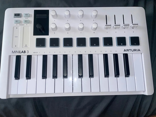 Teclado Controlador Arturia Minilab 3 Blanco + Regalo Blanco (Usado)