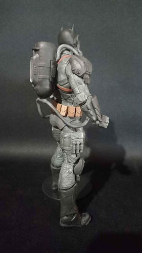Batman Diseño De Todd Mcfarlane Dc Multiverse Mcfarlane Toys (Usado)