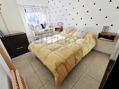 Imagen 8 de 18 de Departamento En Venta De Dos Dormitorios En La Plata
