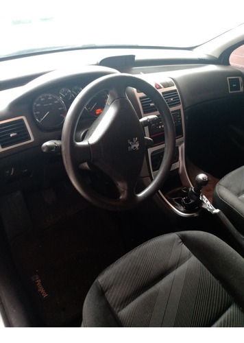 Peugeot 307 2010 1.6 Presence Flex 5p