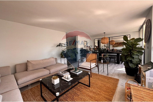 Venta Departamento , A Pasos De Alonso De Córdova