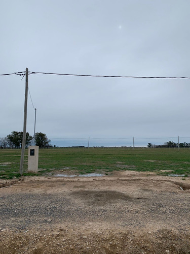 Lote En Arroyos De San Vicente Con Mejoras