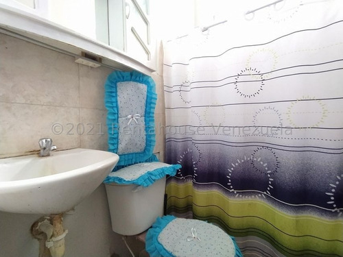 Imagen 14 de 21 de Casa En Venta Urb. El Bosque En Cagua Puo22-7071