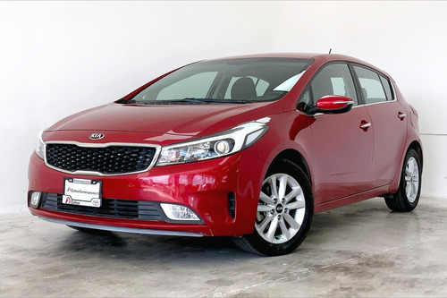 Imagen 1 de 25 de Kia Forte Hatchback 5 Pts Ex, Tm6, A/ac, Ra-16