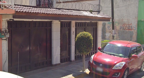 -casa En Remate Bancario-calle Valle De Los Sauces, Izcalli Del Valle, Buenavista, Estado De México -jmjc5