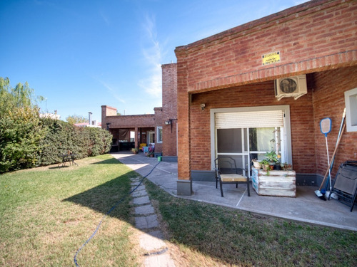 Imagen 21 de 23 de Altos De Bahia Venta Casa 4 D Quincho Pileta