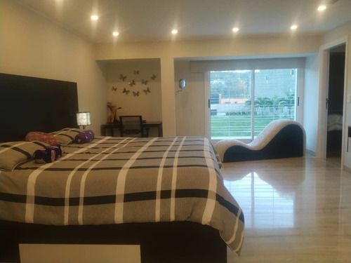 Imagen 7 de 14 de Casa 1000m2 Urb La Rosaleda Norte San Antonio De Los Altos