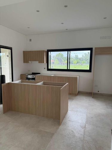 Excelente Casa En Altos De Campo Grande! Lote 62