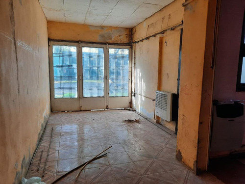 Imagen 9 de 15 de Venta De Casa 2 Dormi Zona Sur.