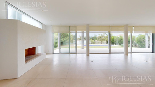 Imagen 10 de 30 de Tour 360° - Casa En Venta Y Alquiler - Barrio La Isla, Nordelta