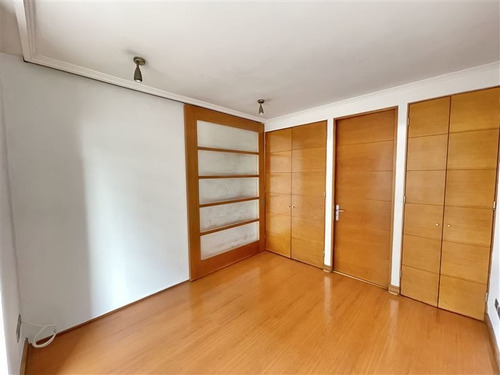 Departamento En Venta De 1 Dorm. En Providencia