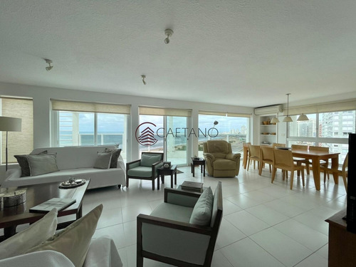 Excepcional Penthouse En Primera Linea De La Brava!- Ref: 2528