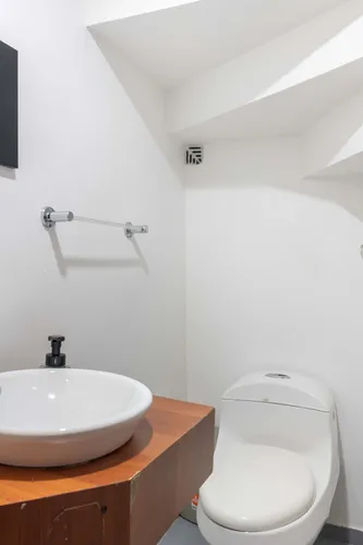 Oficina En Arriendo En Santa Ana Occidental. Cod A22031