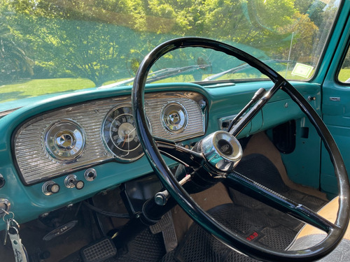 Ford F100 1963 V8