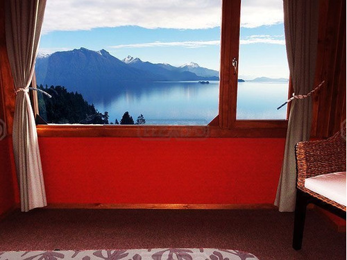 Turístico En Venta Ubicado En Llao-llao, Bariloche