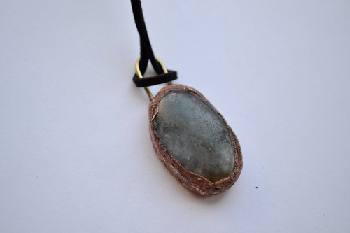 Imagen 3 de 5 de Collar De Piedra Onix Cielo Y Cobre Estilo Boho