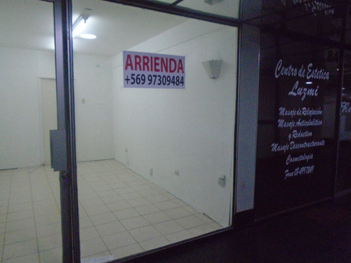 Caracol Vip- Local 83 - Local Con Baño- Metro