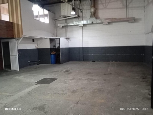 Renta Bodega Comercial En Plaza Echegaray, Naucalpan