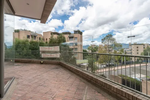 Apartamento En Venta En Colinas De Suba. Cod V6055