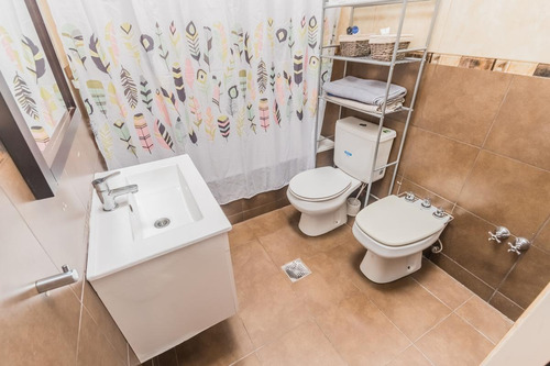 Imagen 25 de 30 de Casa 4 Ambientes, Con Quincho Y Piscina . Ciudad Evita. Posible Financiación Parcial.
