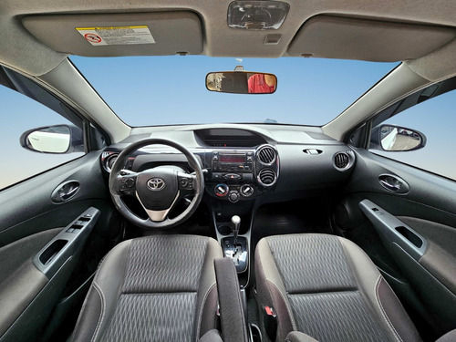 Toyota Etios 1.5 XLS 16V FLEX 4P AUTOMÁTICO