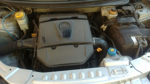Fiat Grand Siena 1.6 Essence 115cv Pack Seguridad 2013