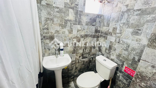 Casa Para Inversión En Venta De 20 Dorm. En Lo Espejo