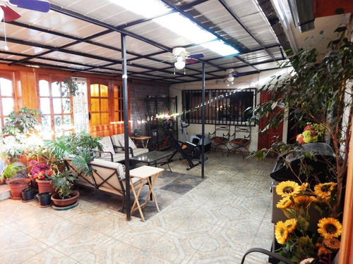 Limarí, La Reina, Chile