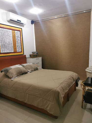 Imagen 2 de 5 de Michelle Vargas Vende Apartamento En Las Chimeneas/ Res Vista Al Parque Foa - 2041mv