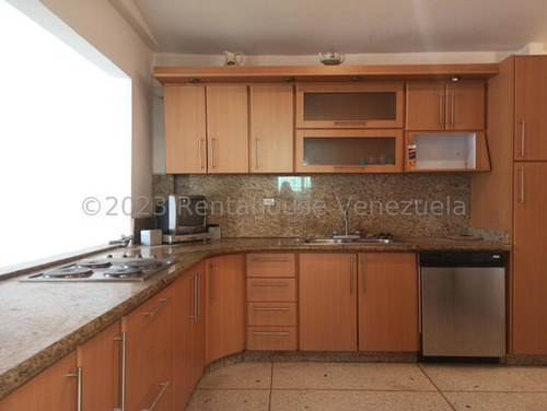 Casa En Venta Maracay Urb. El Centro 24-3173 Ap.