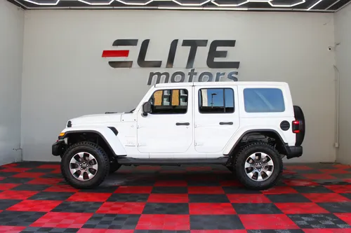 Jeep Wrangler 3.7 Sahara 4x4 At