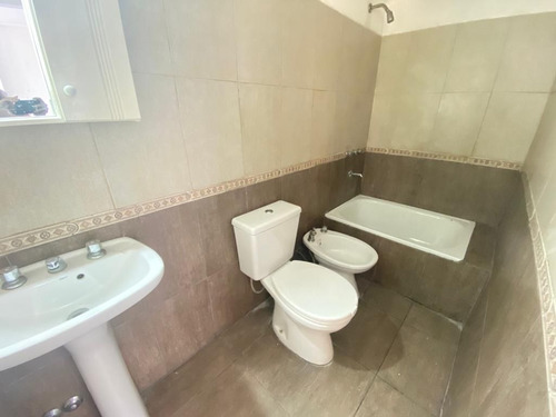 Imagen 20 de 29 de Venta Departamento 5 Ambientes La Tablada Terraza Balcon