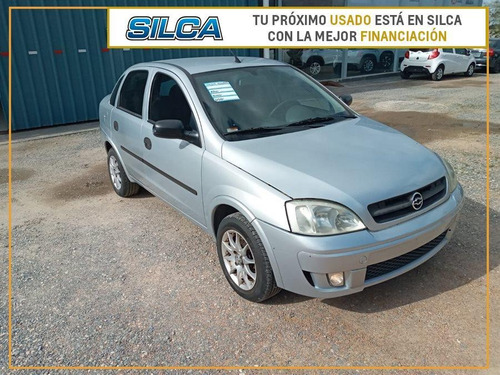 Chevrolet Corsa 2007 Gris Plata 4 Puertas