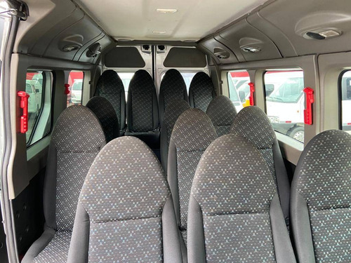 Renault Master 2.3 Dci L3h2 16 Lugares Minibus 2016 Negrini