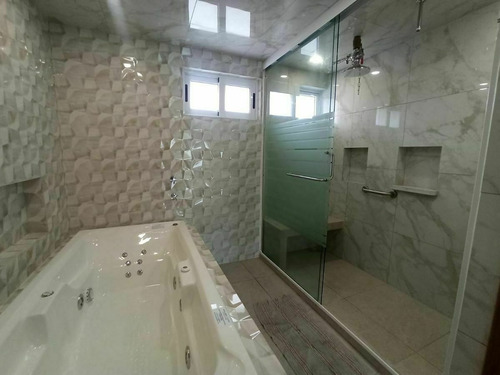 Imagen 11 de 13 de Oprtunidad De Casa Para Estrenar En Calle Cerrada / San Jeró