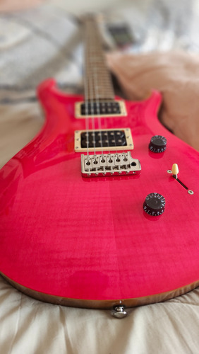 Guitarra Prs Se Custom 24 Rosa (sin Uso) Diestro Rosa (Usado)