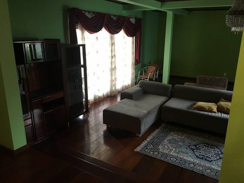 Imagem 8 de 15 de Casa Alto Padrão - 5 Dorm C/ 4 Suítes E Piscina - Bom Abrigo - 2565