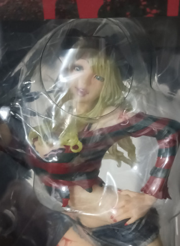 Kotobukiya Horror Bishoujo Freddy Krueger Primera Edición (Usado)