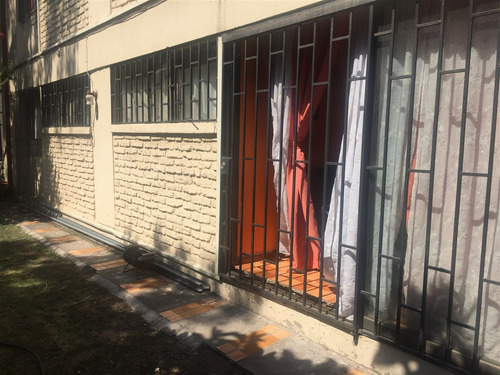 Departamento En Arriendo De 3 Dorm. En Ñuñoa- Metro Grecia