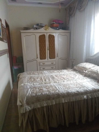 Imagem 9 de 12 de Casa Para Venda 3 Quartos 2 Suítes- Maracanã - Jk19